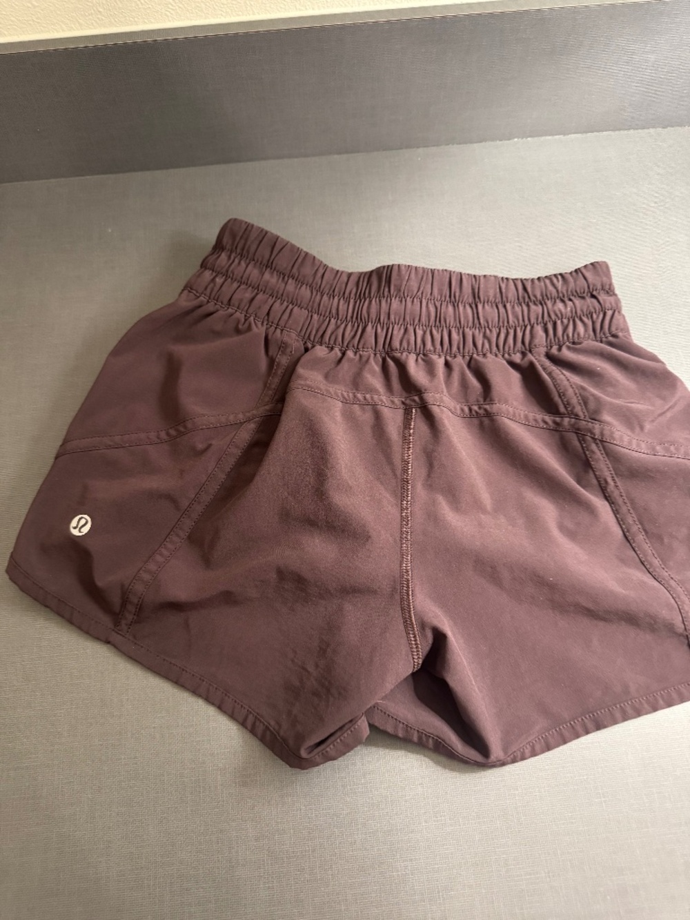 Lululemon Hotty Hot Shorts size 4